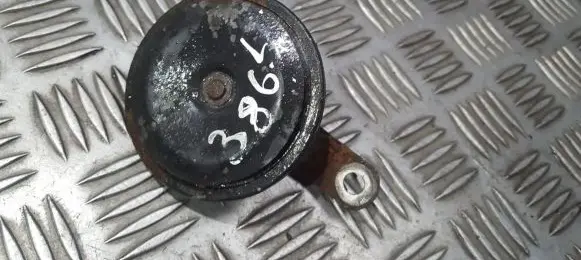 Toyota Avensis T220 Horn signal