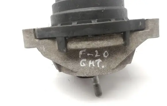 BMW 1 F20 F21 Engine mount bracket 678765704