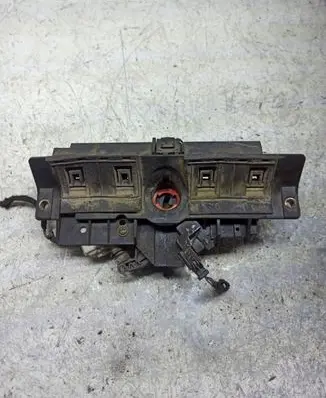 Audi A6 S6 C5 4B Tailgate/trunk/boot lock/catch/latch 4B0827565H 8D9827565H