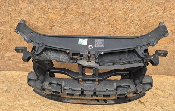 Volkswagen PASSAT B6 Radiator support slam panel
