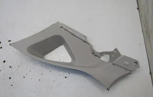 Renault Captur II (C) pillar trim 769337452R