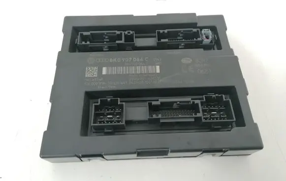 Audi A4 S4 B8 8K Comfort/convenience module 8K0907064C