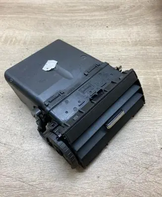 Ford Focus C-MAX Dash center air vent grill 3M51R014L21AD 04792004