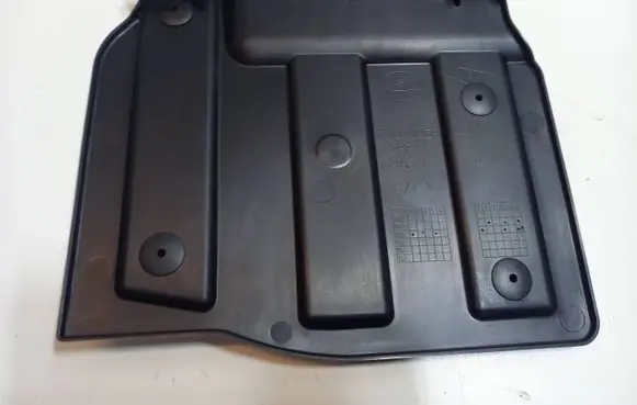 Hyundai i40 Engine splash shield/under tray 291303Z200