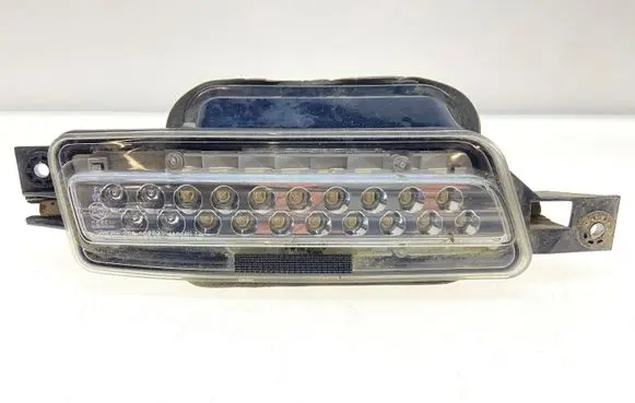 Subaru Outback Tailgate rear/tail lights 84912AG270 84912AG271