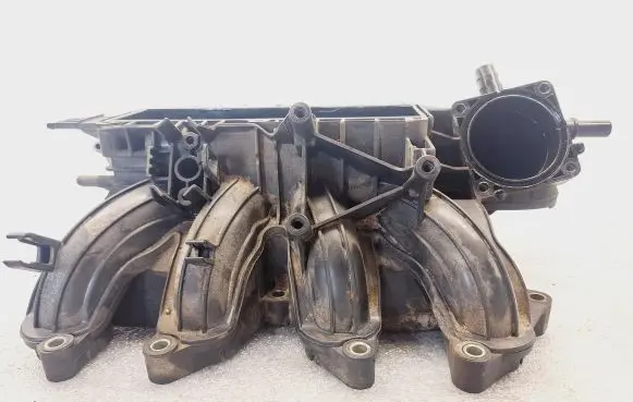 Skoda Fabia Mk2 (5J) Intake manifold 03F129711H ZSB709H 09012011