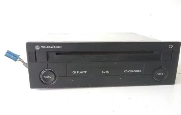 Volkswagen PASSAT B5.5 CD/DVD changer FA011730B VWZ5Z8B4069387