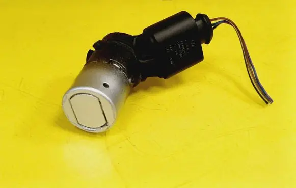 Volkswagen PASSAT B6 Parking PDC sensor 1J0973703