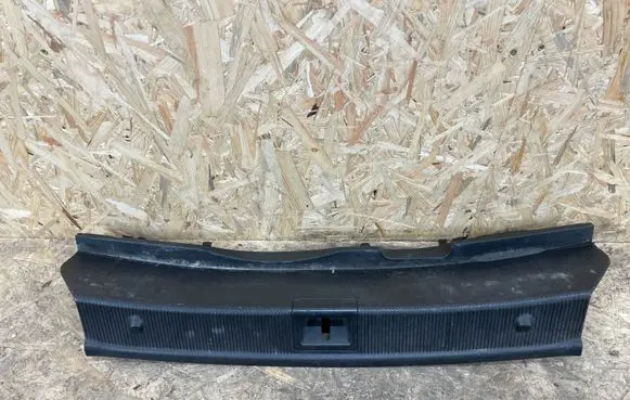 Mercedes-Benz C W204 Trunk/boot sill cover protection A2046900825