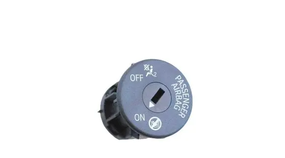 Passenger airbag on/off switch