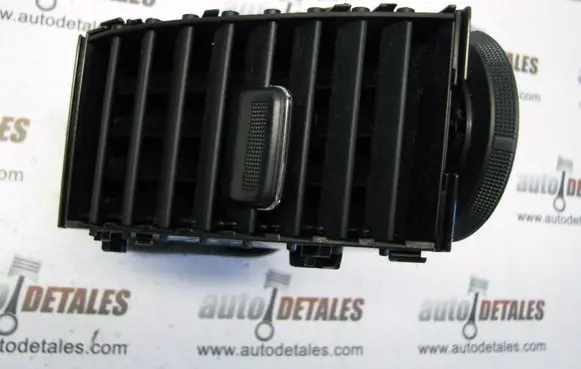 Toyota Prius (XW20) Dashboard side air vent grill/cover trim 5506447010