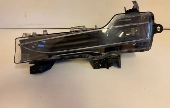 Tesla Model 3 Front fog light 107739500D 1077395