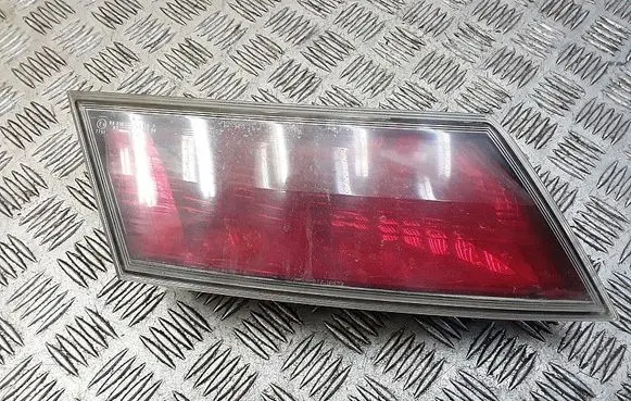 Honda Civic Tailgate rear/tail lights 22616874