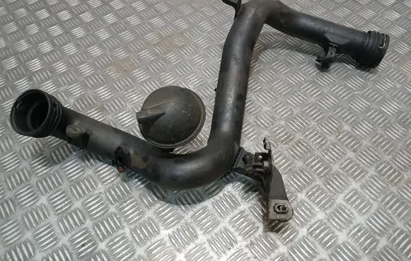 Audi A3 S3 8P Intercooler hose/pipe 1k0145770b