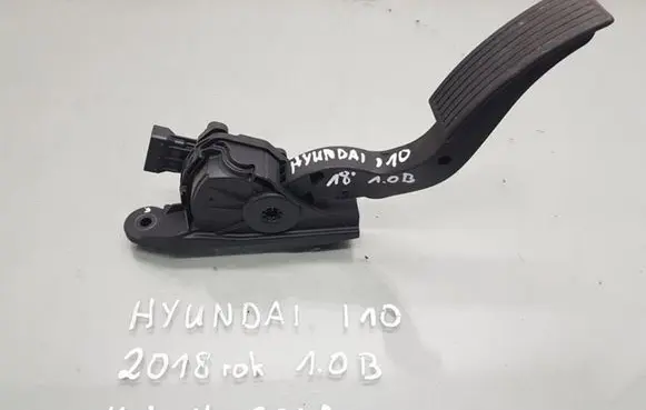 Hyundai i10 Accelerator throttle pedal