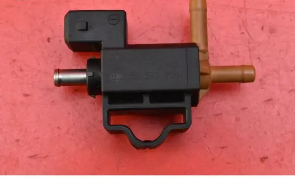 Opel Insignia A Sensor 70335101