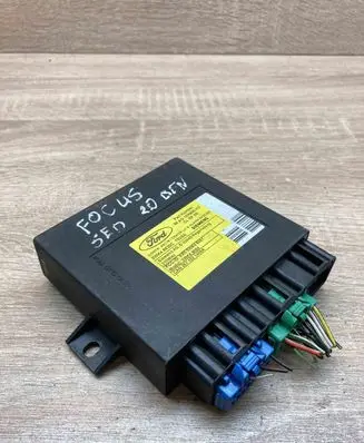 Ford Focus Comfort/convenience module 98AG15K600KC 5WK48620C