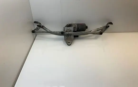 BMW X3 F25 Front wiper linkage and motor 7213275