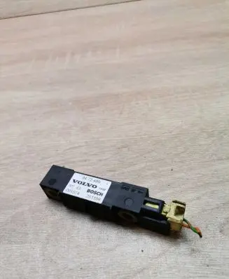 Volvo S80 Airbag deployment crash/impact sensor 9472489 001574