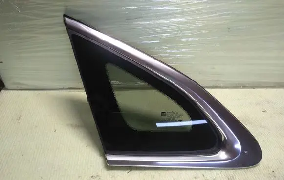 Chevrolet Malibu Rear side window 512463AH 84205381