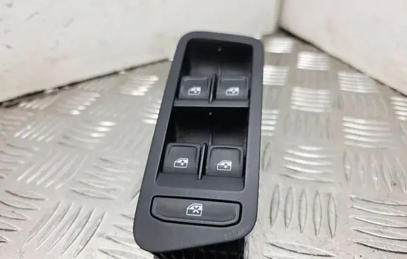 Volkswagen e-Golf Electric window control switch 5G0959857D 5G1867255C
