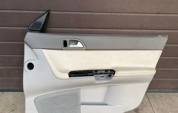 Front door card panel trim