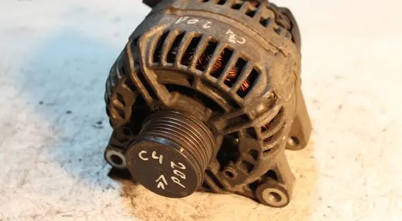Citroen C4 I Generator/alternator 9646321880 0124525035
