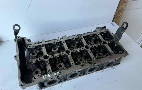 Engine head