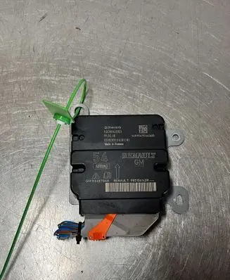 Renault Trafic III (X82) Airbag control unit/module 985106142R