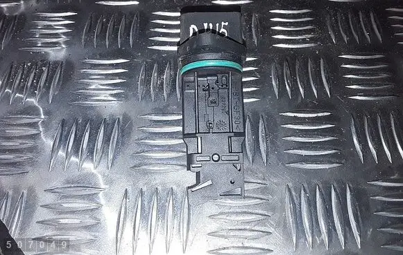 Mass air flow meter