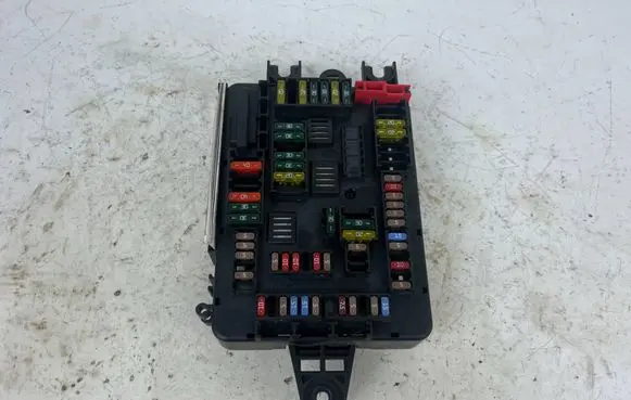 BMW X5 F15 Fuse module 9316569