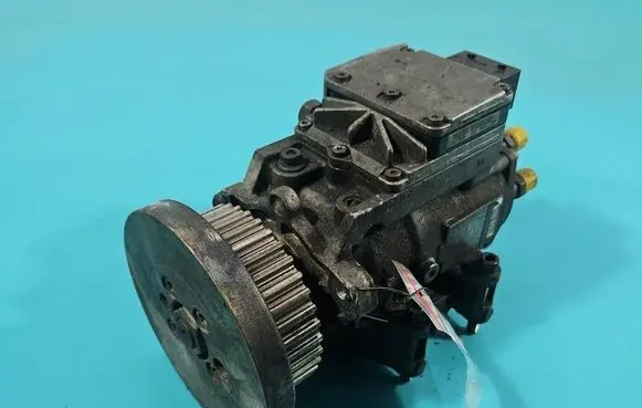 Audi A4 S4 B6 8E 8H Fuel injection high pressure pump 0470506030 IMPRK1573999