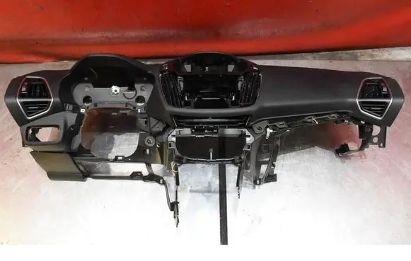 Ford Kuga II Dashboard 