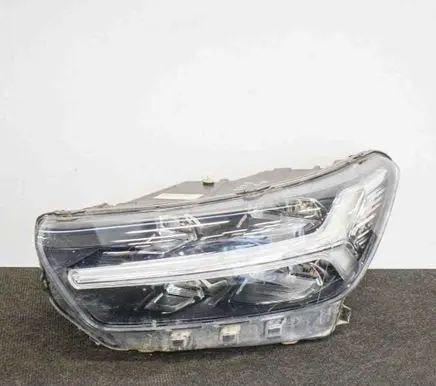 Volvo XC40 Headlight/headlamp 31446780