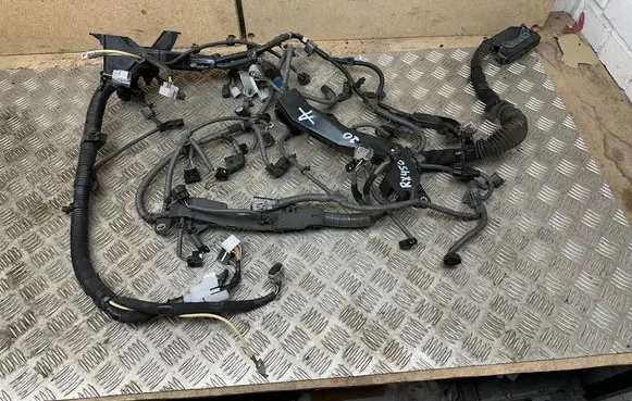 Lexus RX 450H Engine installation wiring loom 8212148600