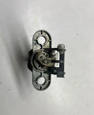 BMW 3 E36 Tailgate exterior lock 19602456