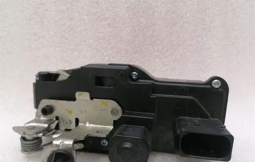 Tesla Model S Coupe door lock (next to the handle) 600891200C