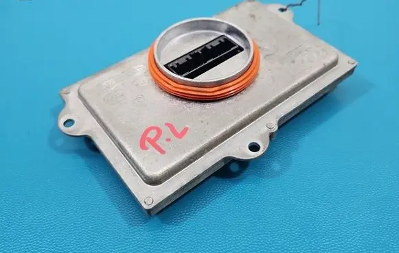 Peugeot 3008 II Headlight ballast module Xenon 90032783 IMPRK1532957