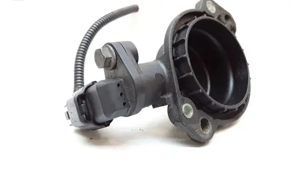 Volvo XC70 Camshaft position sensor 8627354