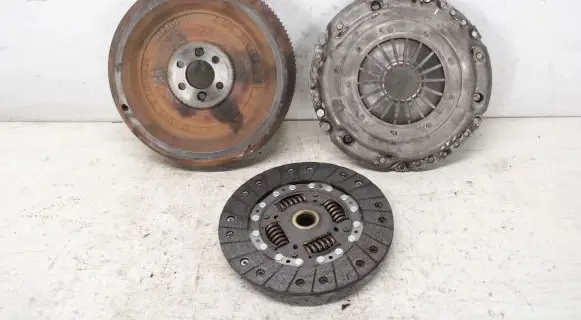 Volkswagen Golf VI Clutch set kit 03L141025Q 03L141032G