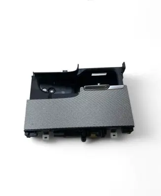 Volvo XC90 Ashtray (front) 31377379 82570001