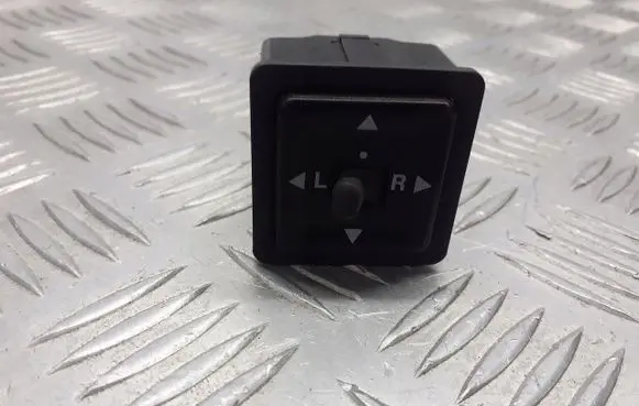 Mitsubishi Lancer Headlight level adjustment motor 