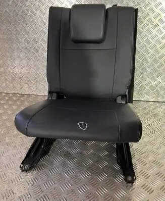 Mitsubishi Outlander Third row seats 