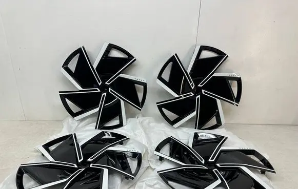 Volvo EX90 R22 carbon fiber rim 32327983 32400398