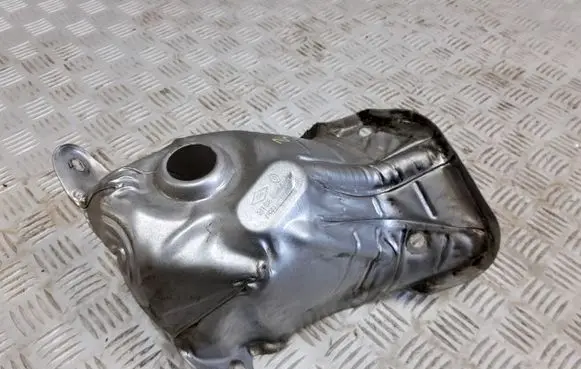 Heat shield in engine bay