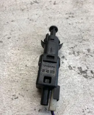 Volvo S40, V40 Brake pedal sensor switch 9146505