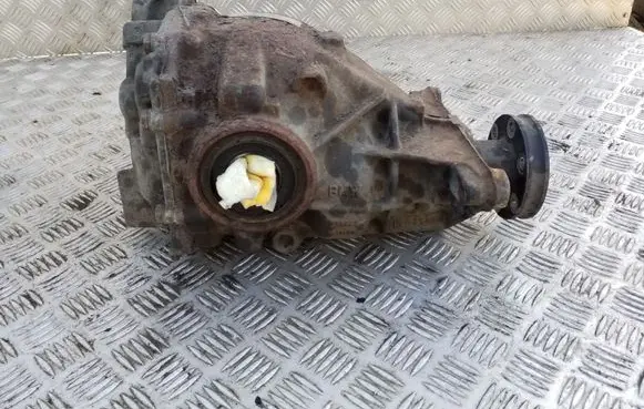 BMW X5 E53 Rear differential 7524892