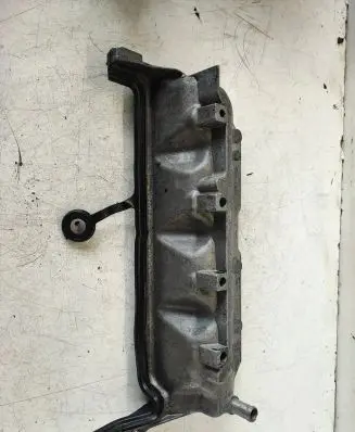 Opel Vivaro Rocker cam cover 8200290988