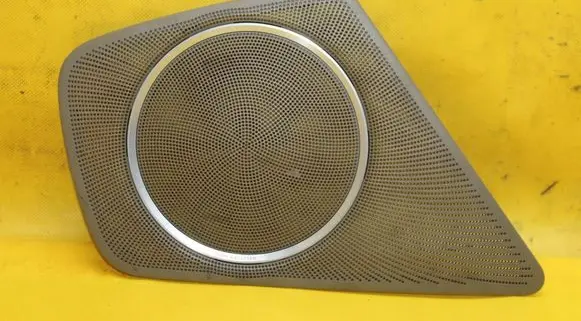 Audi A4 S4 B8 8K Front door speaker cover trim 8K0035420A