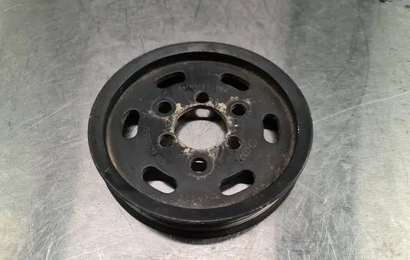 Volkswagen PASSAT B5 Power steering pump pulley 038145255D